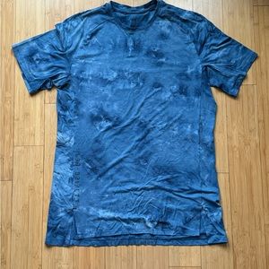 Lululemon license to train LTT tee